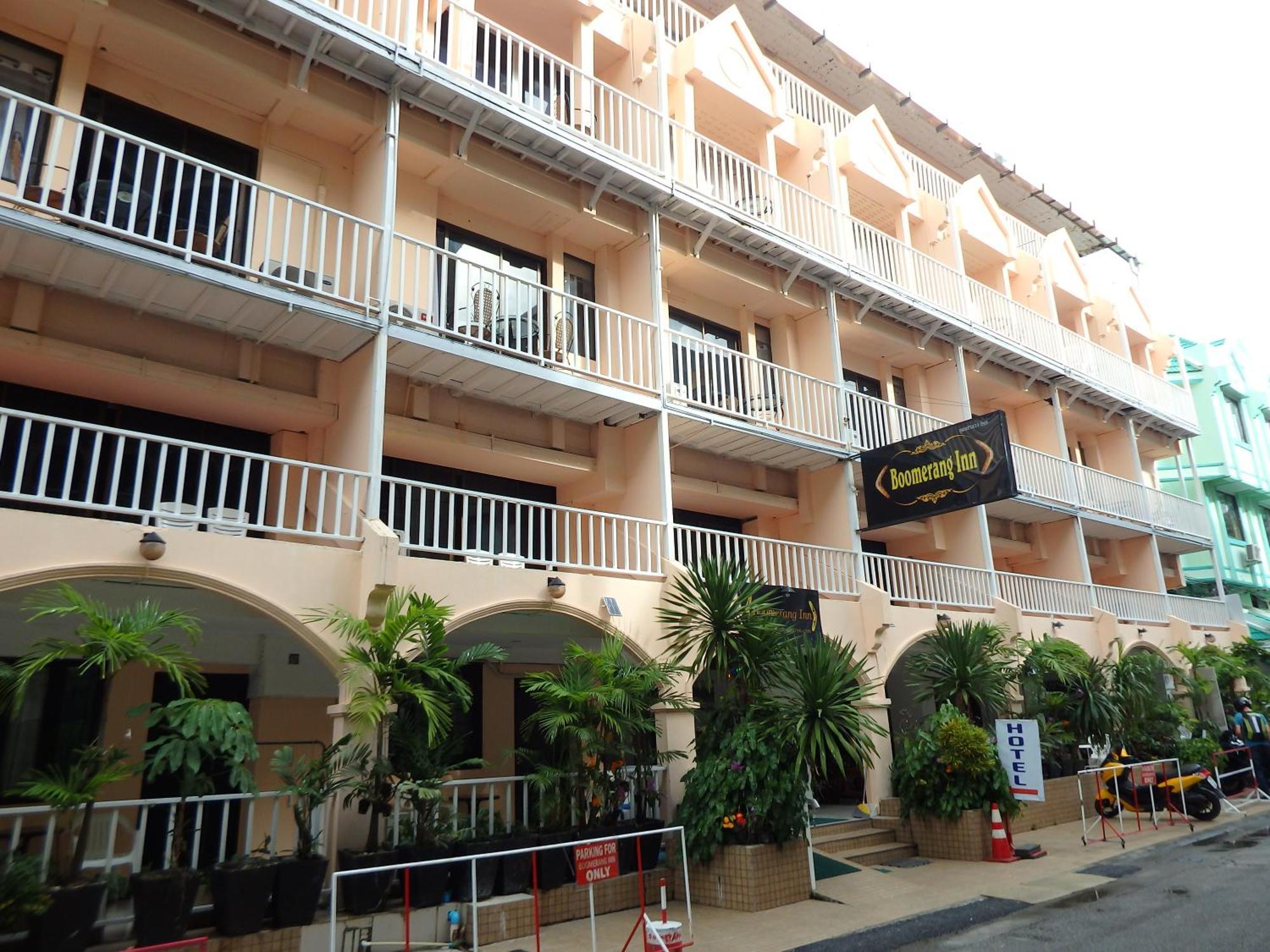 Boomerang Inn Phuket Exterior photo