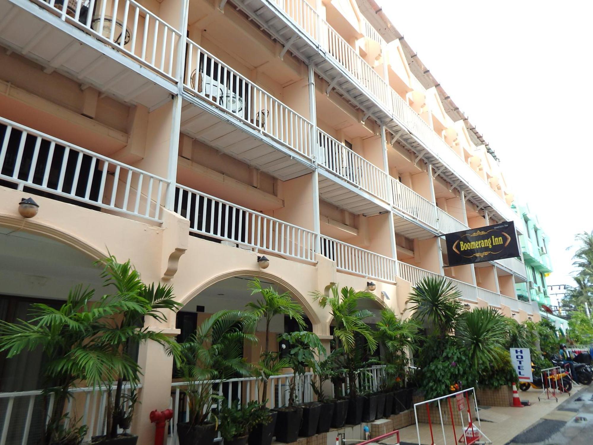 Boomerang Inn Phuket Exterior photo