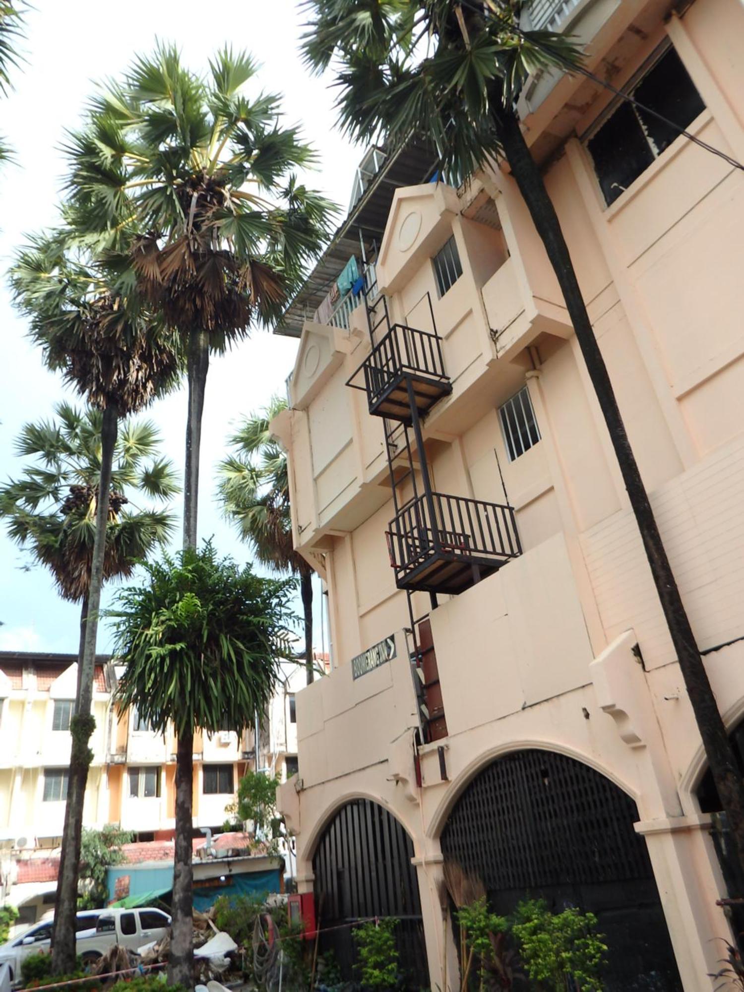 Boomerang Inn Phuket Exterior photo